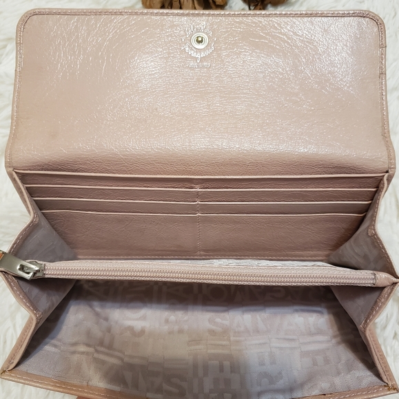 Salvatore Ferragamo Wallet - Picture 2 of 7